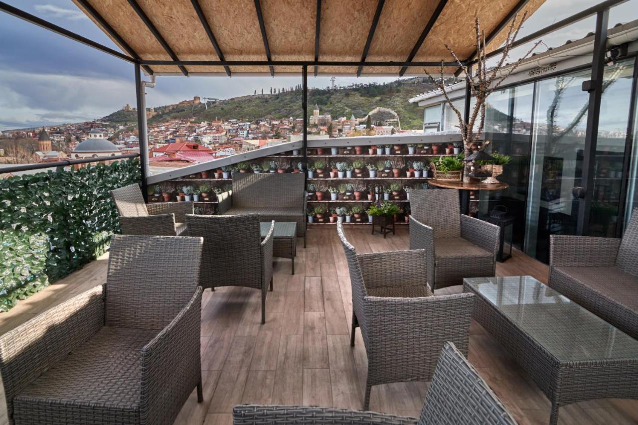 Hotel City 4*