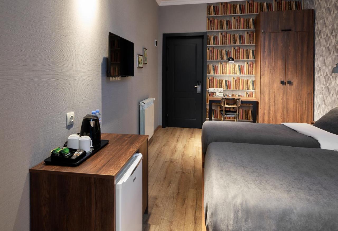 Hotel City Hotel