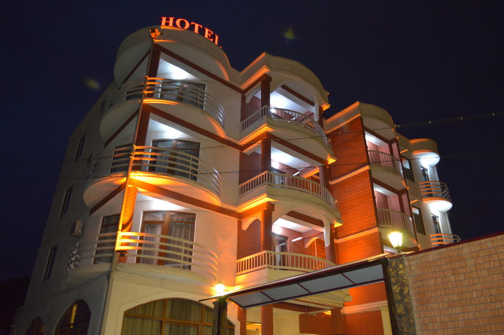 Hotel City