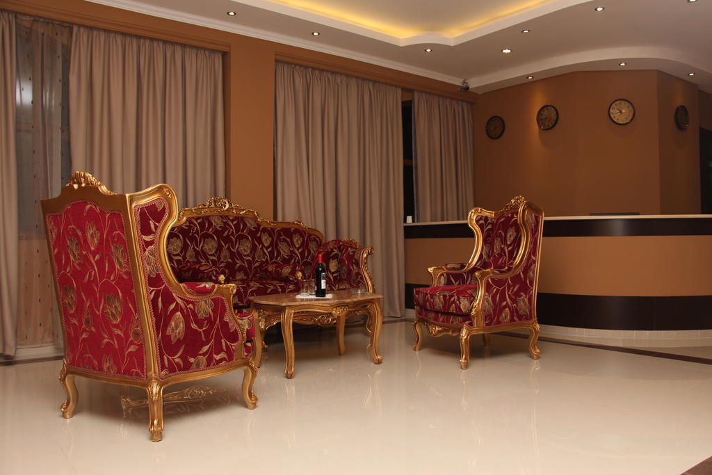Hotel City Hotel