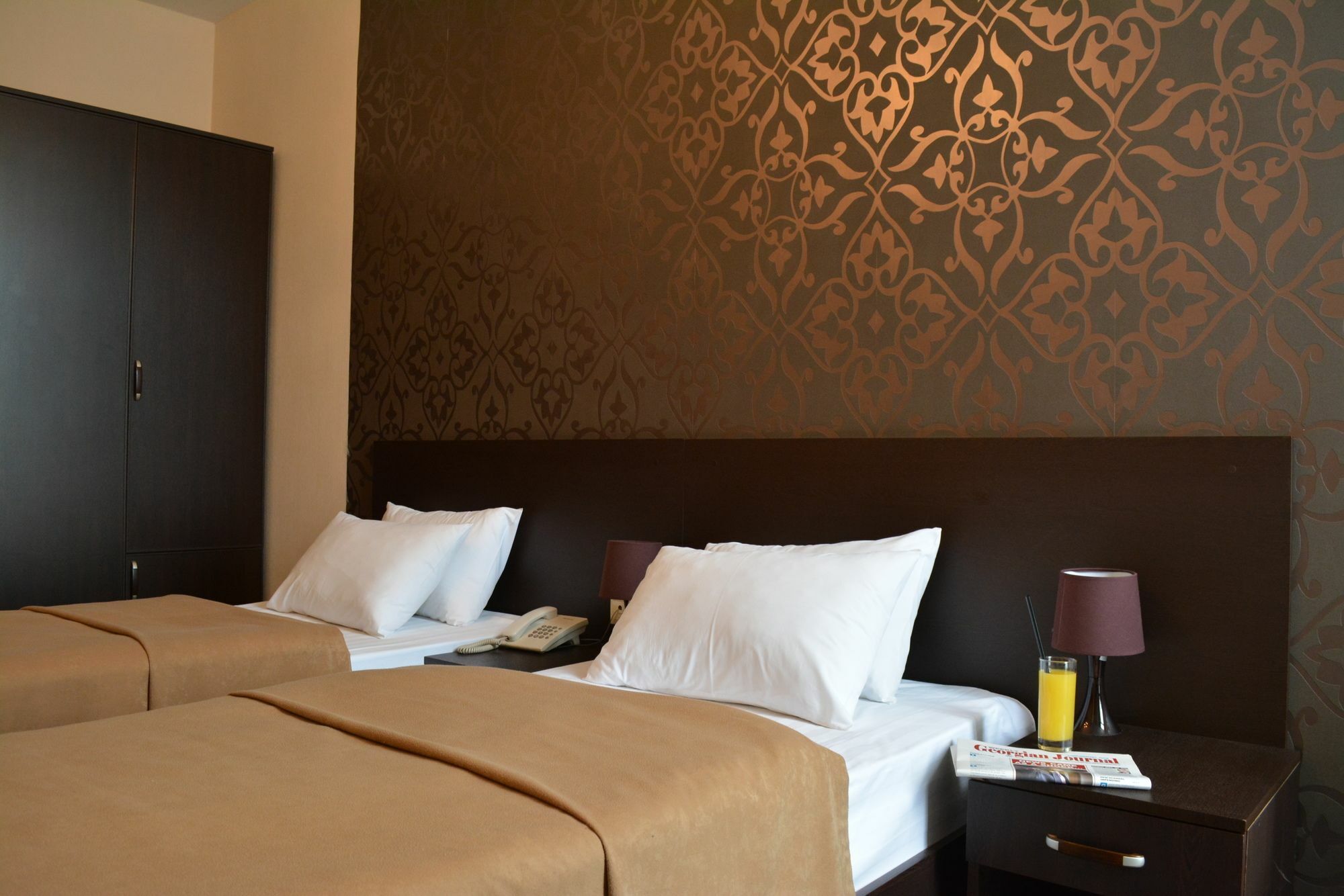 Hotel City 4*